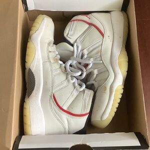 Jordan 11s